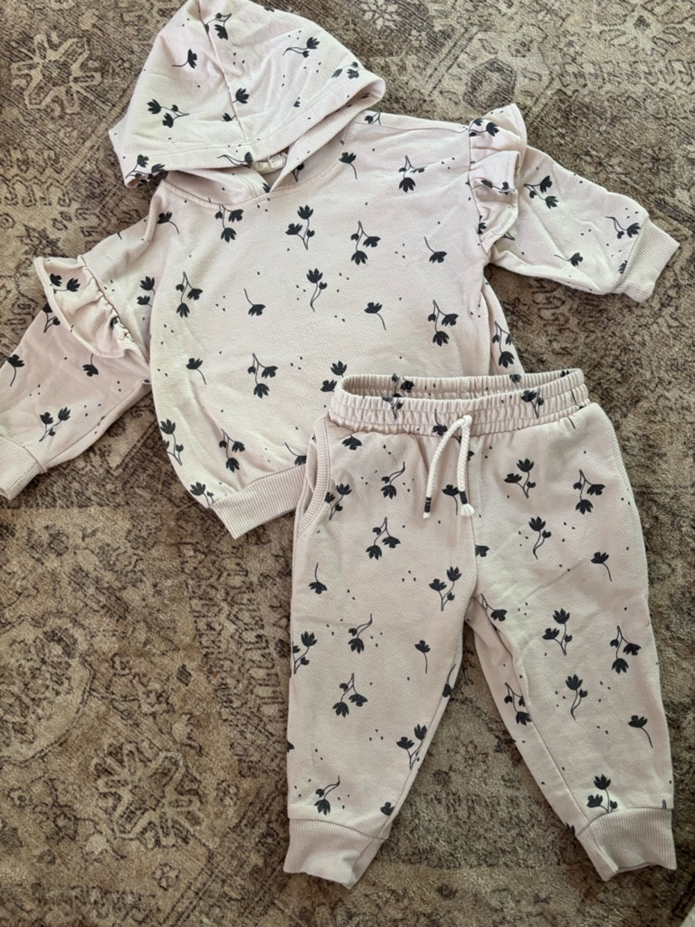 Jessica Simpson Floral Hooded Set